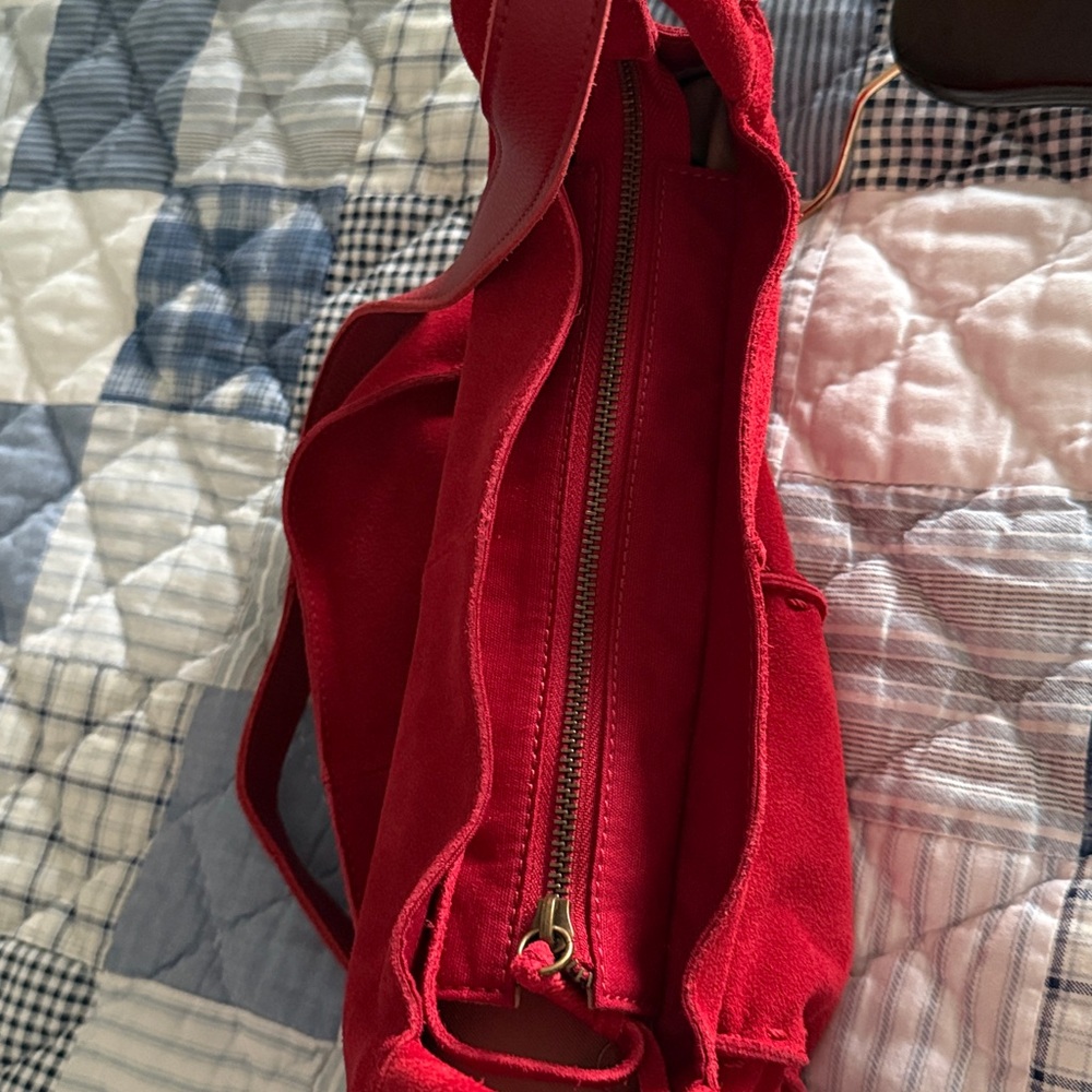 The Sak Los Feliz Scarlet Red Suede Hobo Bag Handbag Purse - Picture 8 of 16